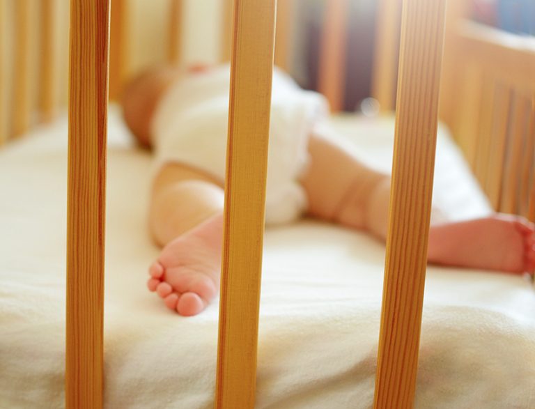 Full Size Crib Rental Moneysworth Beach Equipment and Linen Rentals